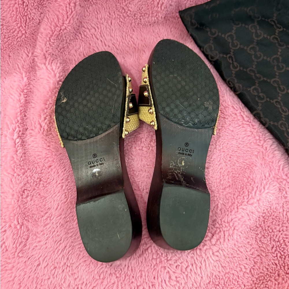 GUCCI TAN LINEN HORSE BIT PEEP TOE WOODEN CLOGS SIZE 6 - Picture 3 of 6